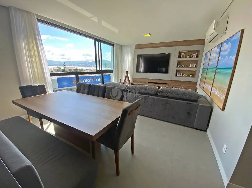 Foto 2 de Apartamento com 3 Quartos à venda, 126m² em Estreito, Florianópolis