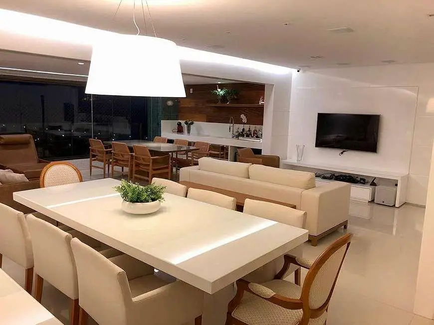 Foto 2 de Apartamento com 3 Quartos à venda, 150m² em Patamares, Salvador