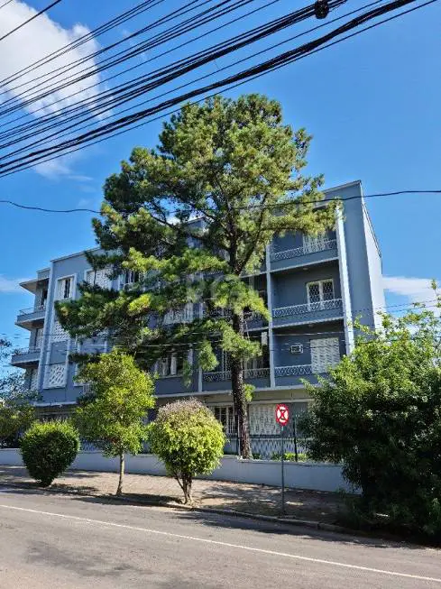 Foto 2 de Apartamento com 3 Quartos à venda, 100m² em Santa Cecília, Porto Alegre
