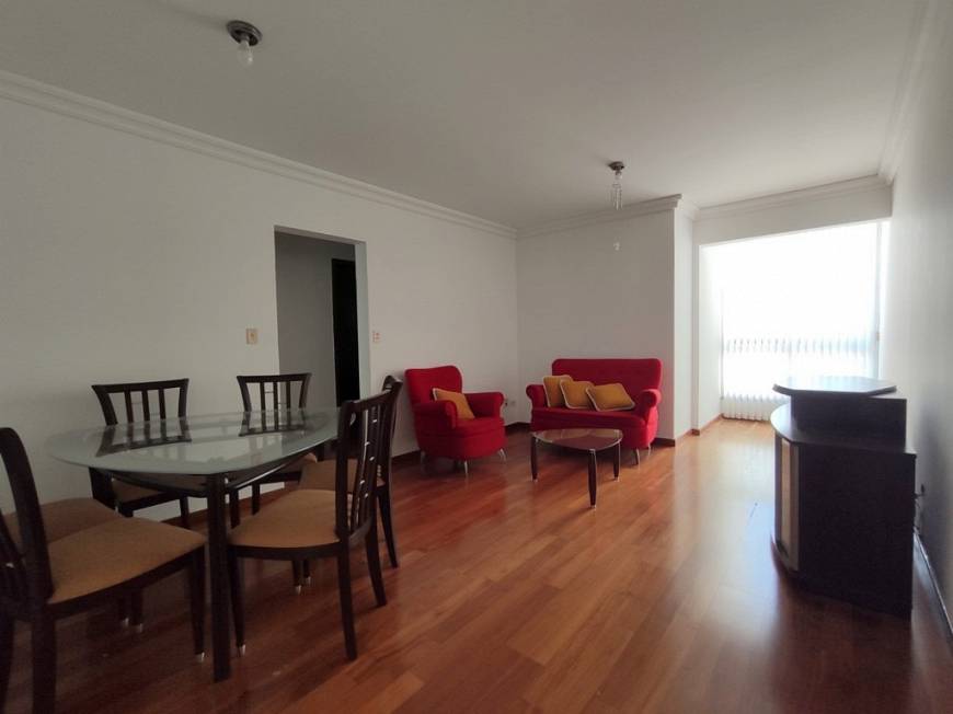 Foto 3 de Apartamento com 3 Quartos à venda, 85m² em Zona 07, Maringá