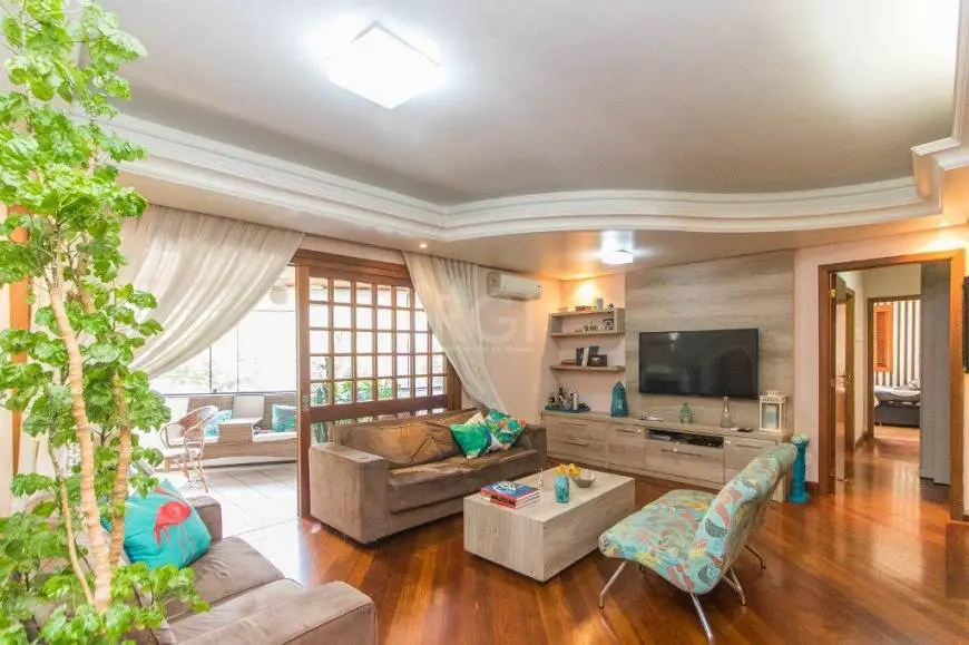 Foto 1 de Apartamento com 4 Quartos à venda, 159m² em Boa Vista, Porto Alegre