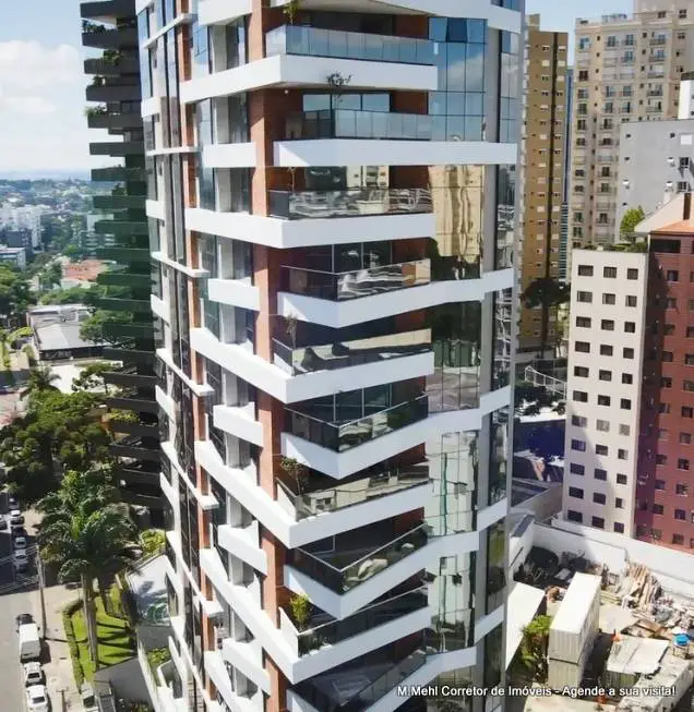 Foto 1 de Apartamento com 4 Quartos à venda, 240m² em Cabral, Curitiba