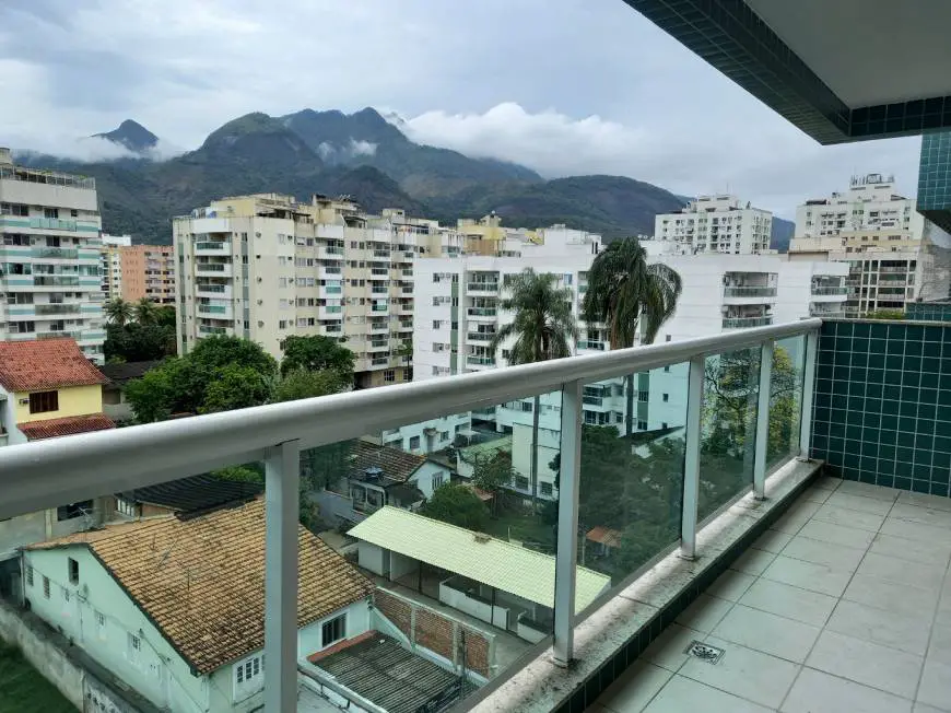 Foto 3 de Apartamento com 4 Quartos à venda, 208m² em Freguesia- Jacarepaguá, Rio de Janeiro