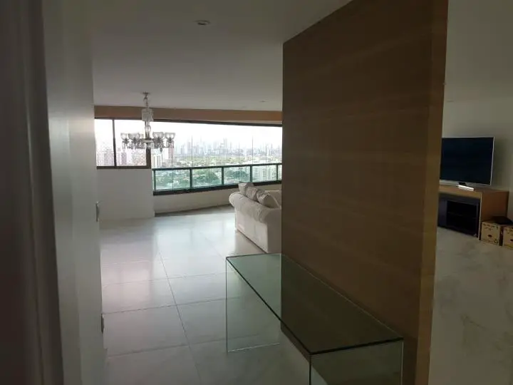 Foto 3 de Apartamento com 4 Quartos à venda, 192m² em Poço, Recife