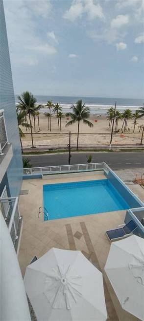 Foto 1 de Apartamento com 4 Quartos à venda, 161m² em Vila Tupi, Praia Grande
