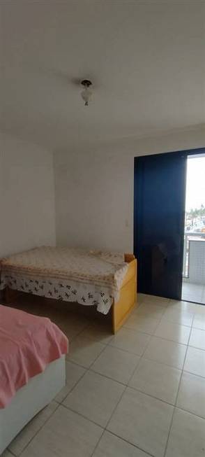 Foto 5 de Apartamento com 4 Quartos à venda, 161m² em Vila Tupi, Praia Grande