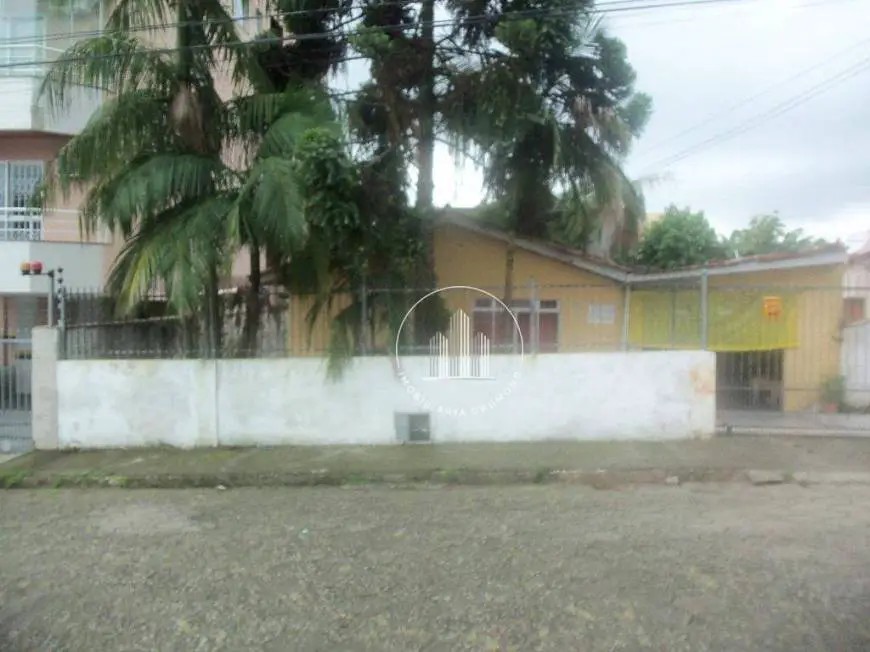 Foto 1 de Casa com 2 Quartos à venda, 92m² em Forquilhinhas, São José