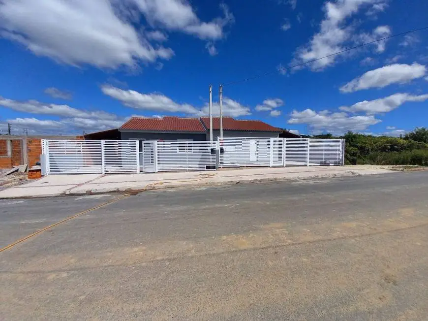Foto 2 de Casa com 2 Quartos à venda, 85m² em Laranjal, Pelotas
