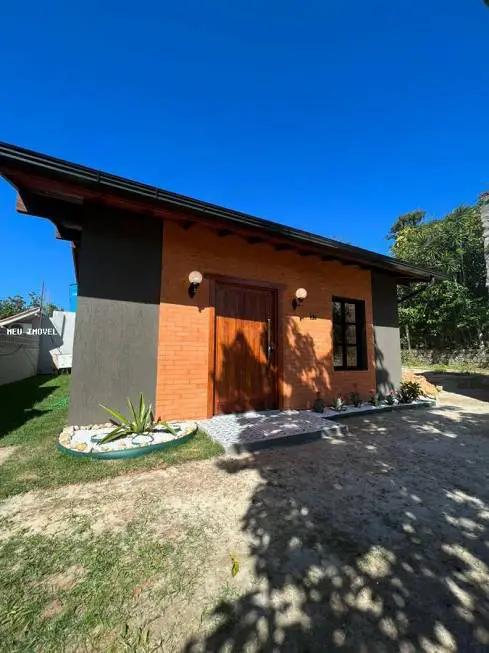Foto 1 de Casa com 2 Quartos à venda, 182m² em Vargem Grande, Florianópolis