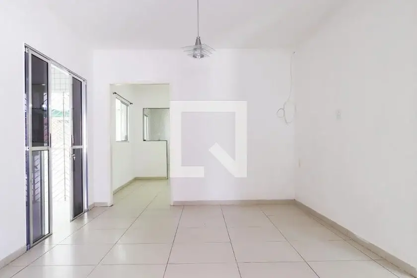 Foto 1 de Casa com 3 Quartos para alugar, 200m² em Areias, Recife