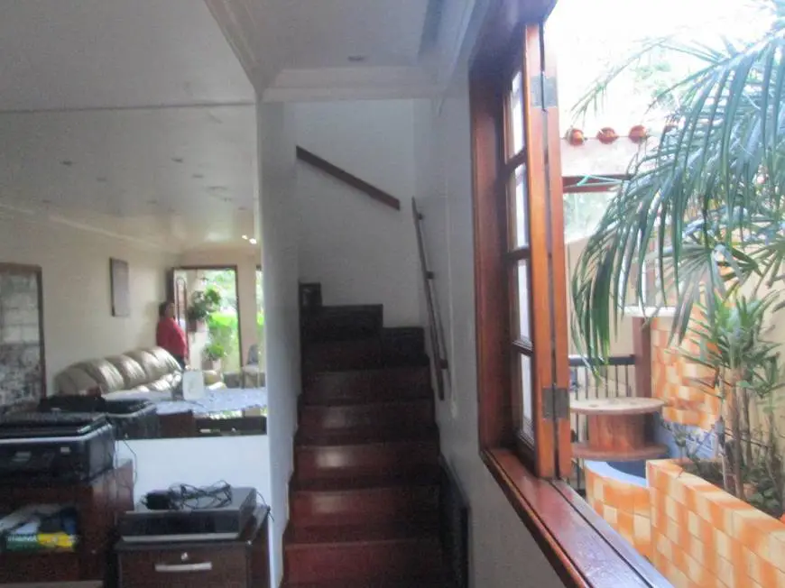 Foto 2 de Casa com 3 Quartos à venda, 154m² em Chácara Nossa Senhora do Bom Conselho , São Paulo