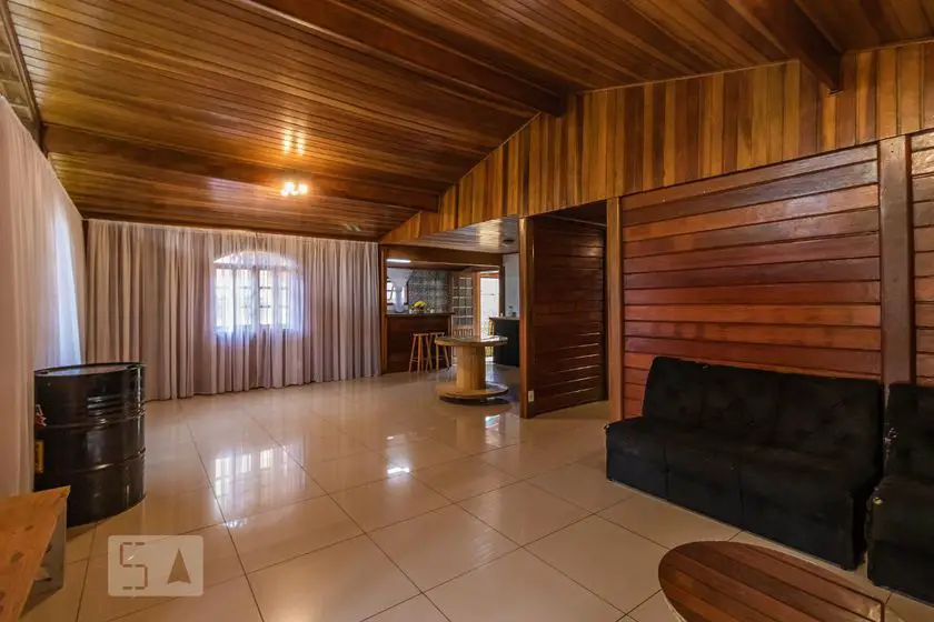 Foto 1 de Casa com 4 Quartos para alugar, 216m² em Jardim Paulista, Barueri