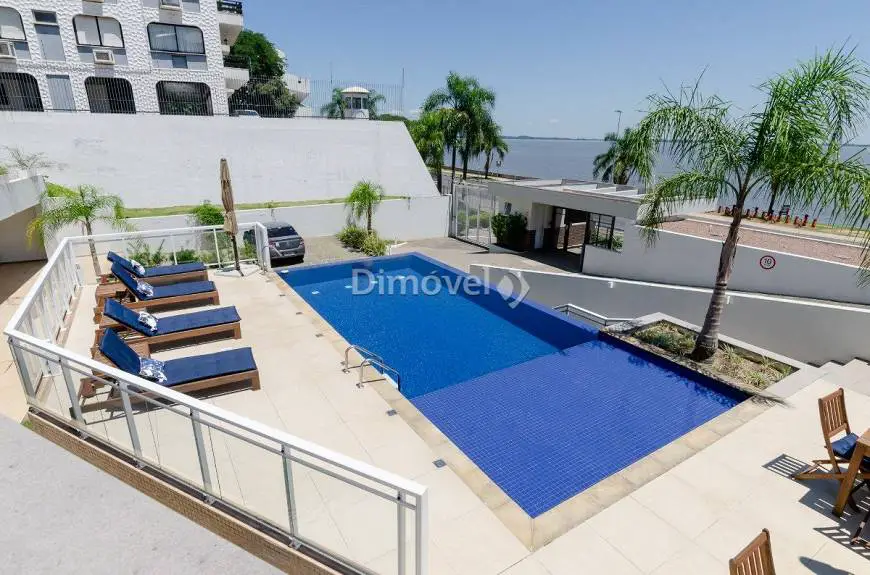 Foto 1 de Casa de Condomínio com 3 Quartos para alugar, 255m² em Cristal, Porto Alegre