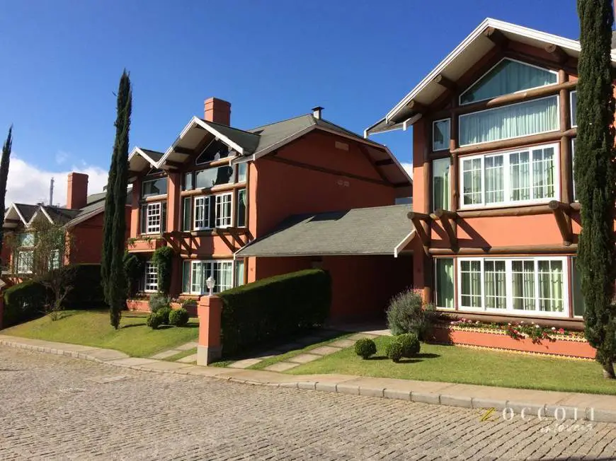 Foto 1 de Casa de Condomínio com 4 Quartos à venda, 263m² em Iúcas, Teresópolis