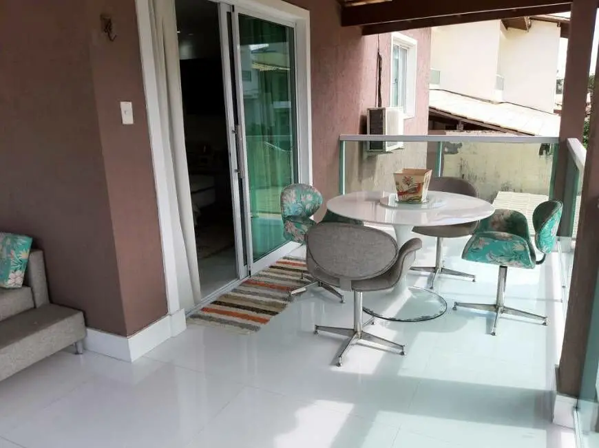 Foto 5 de Casa de Condomínio com 5 Quartos à venda, 400m² em Stella Maris, Salvador