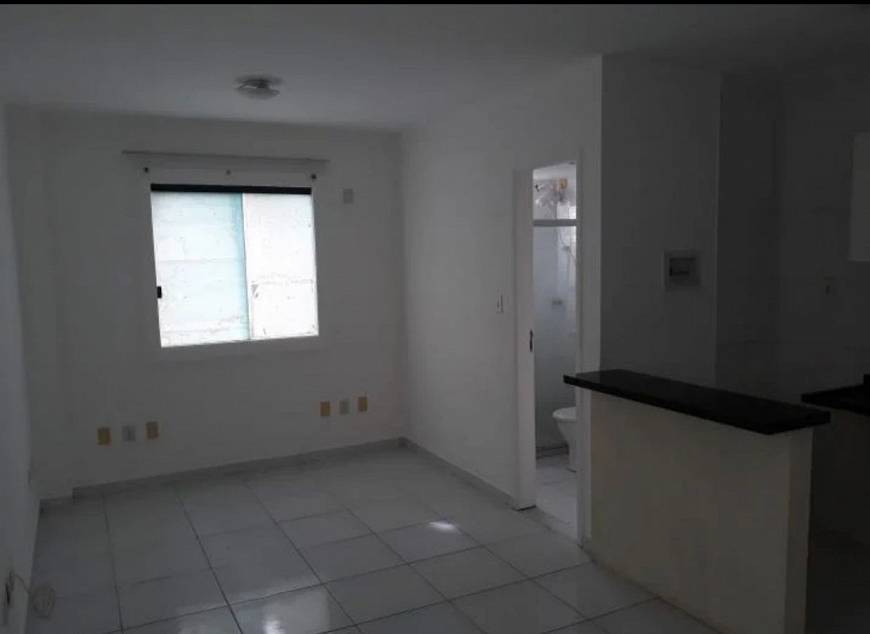 Foto 4 de Flat com 1 Quarto para venda ou aluguel, 30m² em Jardim Aeroporto, Lauro de Freitas