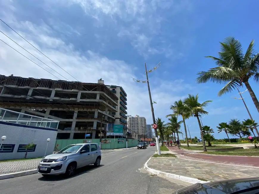 Foto 1 de Apartamento com 1 Quarto à venda, 41m² em Balneário Maracanã, Praia Grande