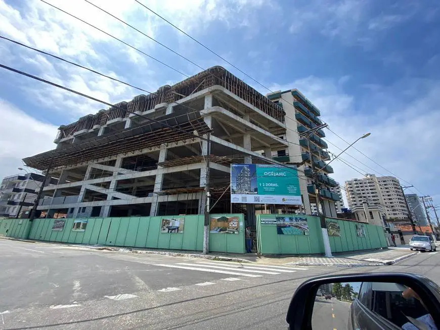 Foto 2 de Apartamento com 1 Quarto à venda, 41m² em Balneário Maracanã, Praia Grande