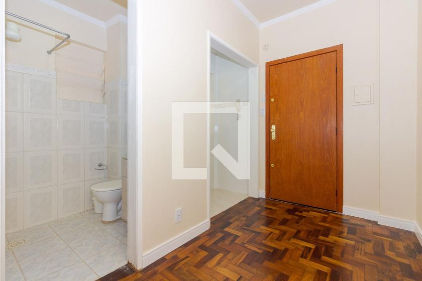 Foto 1 de Apartamento com 1 Quarto para alugar, 34m² em Floresta, Porto Alegre