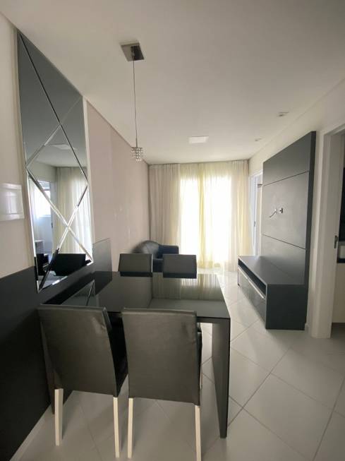 Foto 1 de Apartamento com 1 Quarto para alugar, 40m² em Vila Izabel, Curitiba