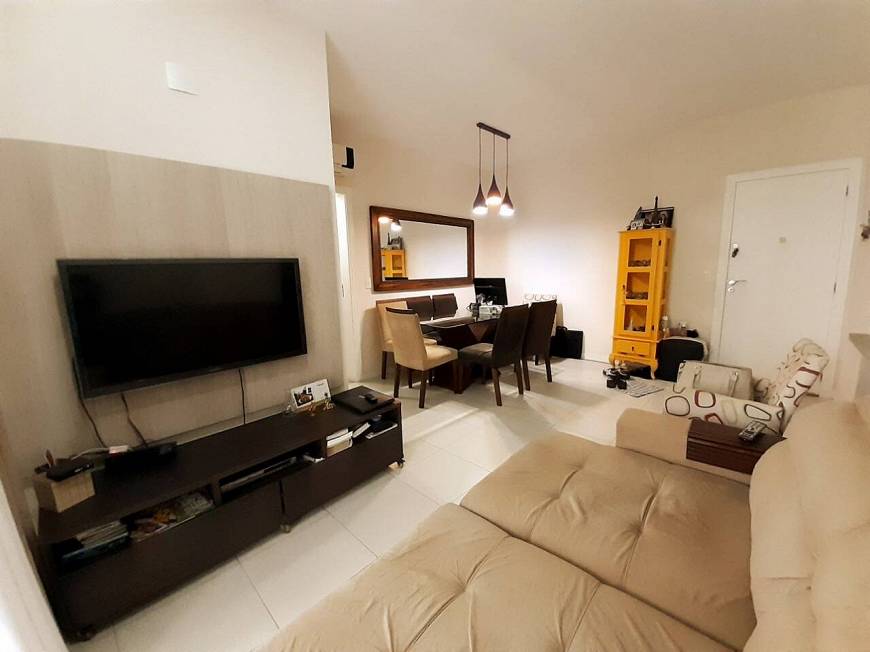Foto 1 de Apartamento com 2 Quartos à venda, 75m² em Coqueiros, Florianópolis