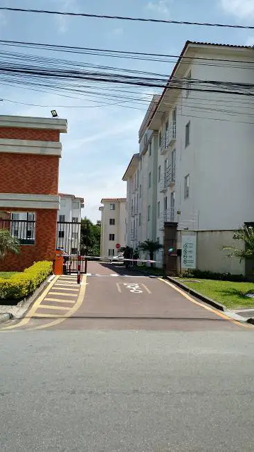 Foto 1 de Apartamento com 2 Quartos para alugar, 60m² em Fazendinha, Curitiba