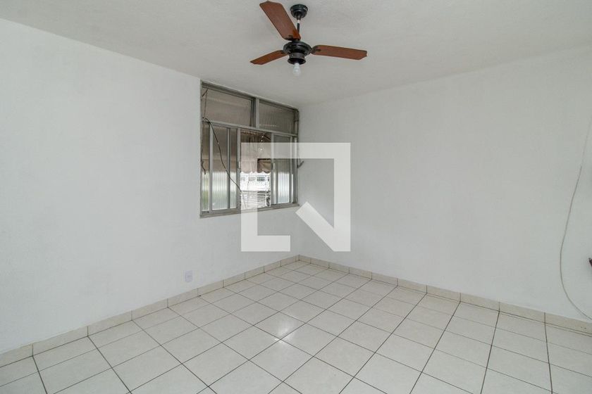 Foto 1 de Apartamento com 2 Quartos para alugar, 80m² em Irajá, Rio de Janeiro