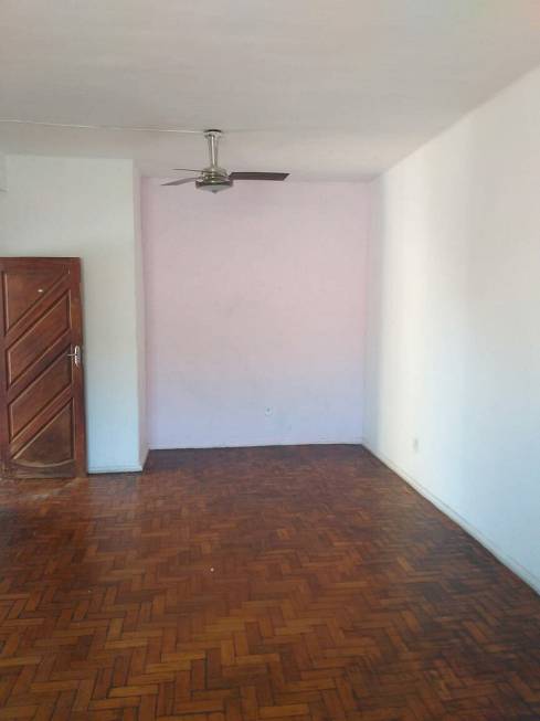 Foto 1 de Apartamento com 2 Quartos à venda, 60m² em Realengo, Rio de Janeiro