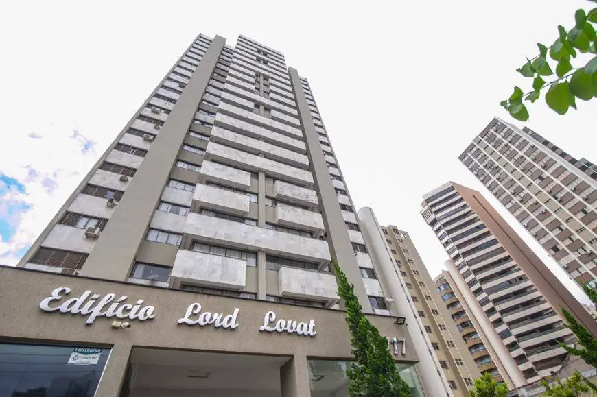 Foto 1 de Apartamento com 3 Quartos à venda, 156m² em Centro, Londrina