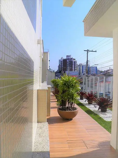 Foto 2 de Apartamento com 3 Quartos à venda, 76m² em Estreito, Florianópolis