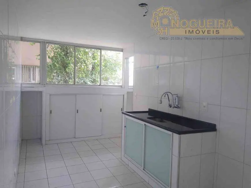 Foto 3 de Apartamento com 3 Quartos para alugar, 63m² em Parque Cecap, Guarulhos