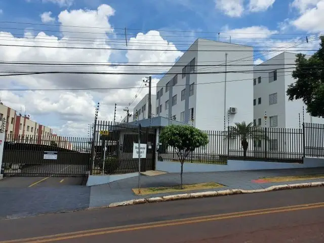 Foto 1 de Apartamento com 3 Quartos para alugar, 54m² em Parque Residencial Cidade Nova, Maringá