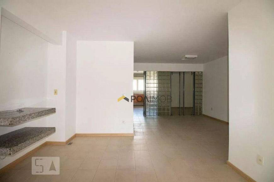 Foto 4 de Apartamento com 3 Quartos para alugar, 165m² em São João, Porto Alegre