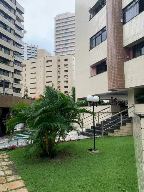 Foto 3 de Apartamento com 4 Quartos à venda, 200m² em Meireles, Fortaleza