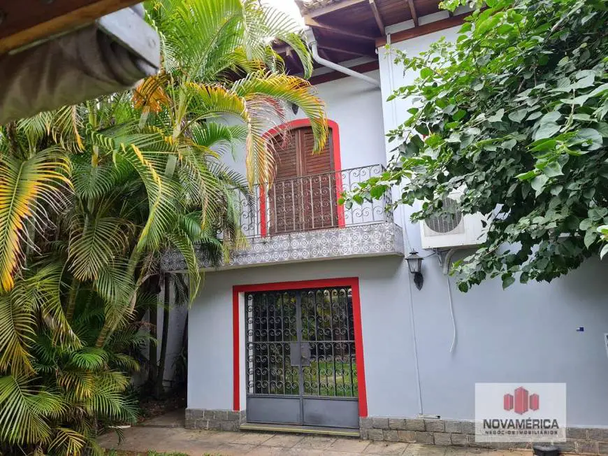 Foto 1 de Casa com 2 Quartos para alugar, 700m² em Butantã, São Paulo