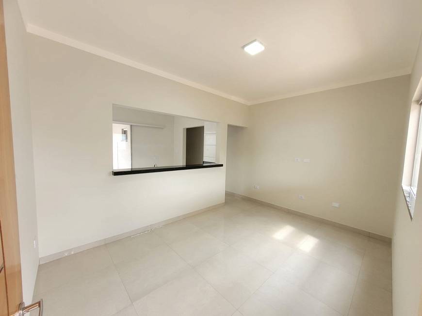 Foto 2 de Casa com 2 Quartos à venda, 81m² em Universitário, Campo Grande
