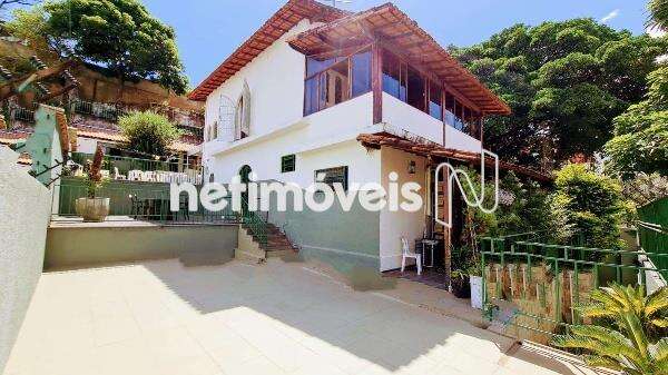 Foto 1 de Casa com 3 Quartos à venda, 307m² em Santa Efigênia, Belo Horizonte