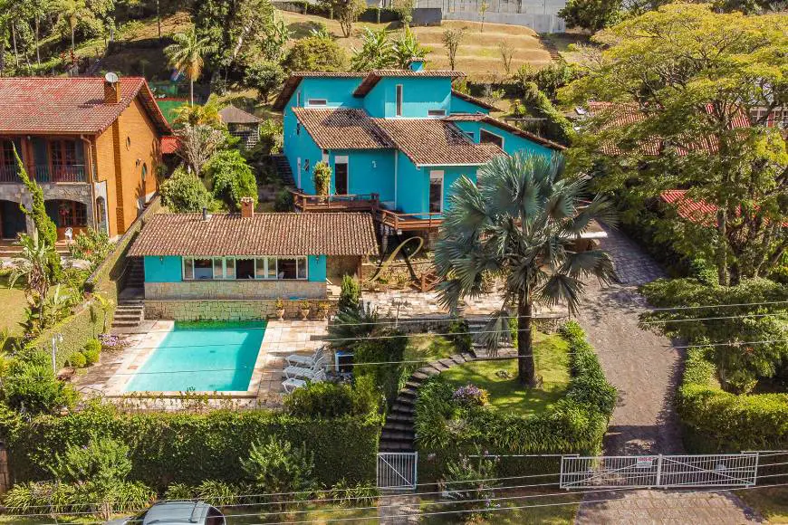 Foto 1 de Casa com 4 Quartos à venda, 230m² em Carlos Guinle, Teresópolis