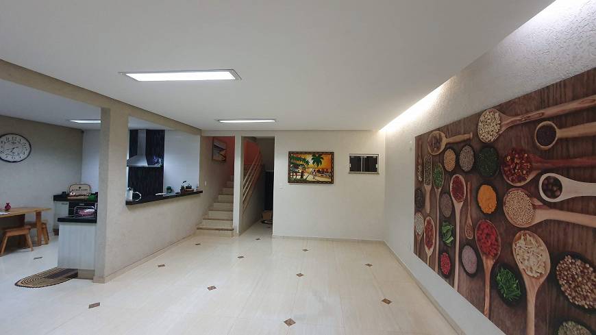 Foto 3 de Casa com 4 Quartos à venda, 267m² em Centro, Sertanópolis