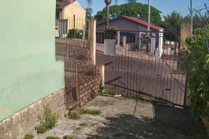 Foto 3 de Casa com 5 Quartos à venda, 141m² em Cavalhada, Porto Alegre