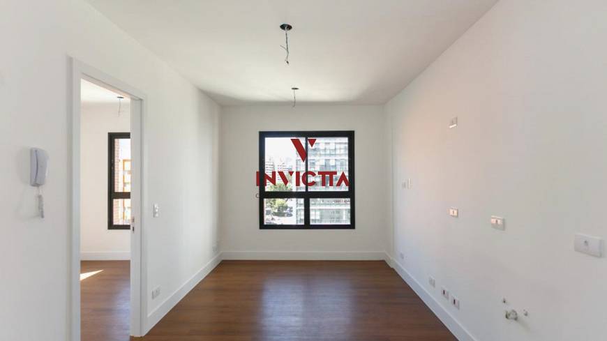 Foto 4 de Kitnet com 1 Quarto à venda, 28m² em Centro, Curitiba