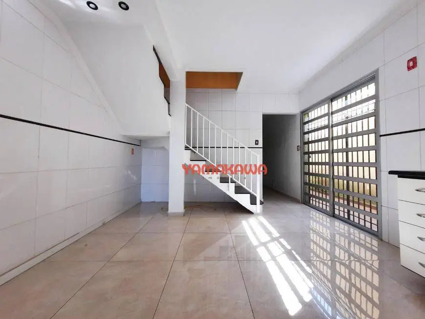 Foto 1 de Sobrado com 2 Quartos para venda ou aluguel, 128m² em Itaquera, São Paulo