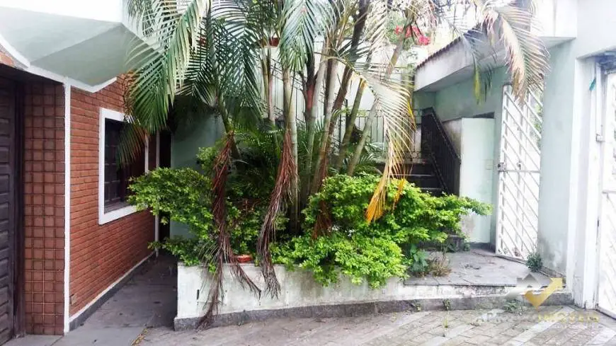 Foto 1 de Sobrado com 4 Quartos para venda ou aluguel, 529m² em Parque dos Passaros, São Bernardo do Campo