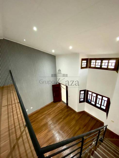 Foto 1 de Sobrado com 5 Quartos à venda, 150m² em Cidade Morumbi, São José dos Campos