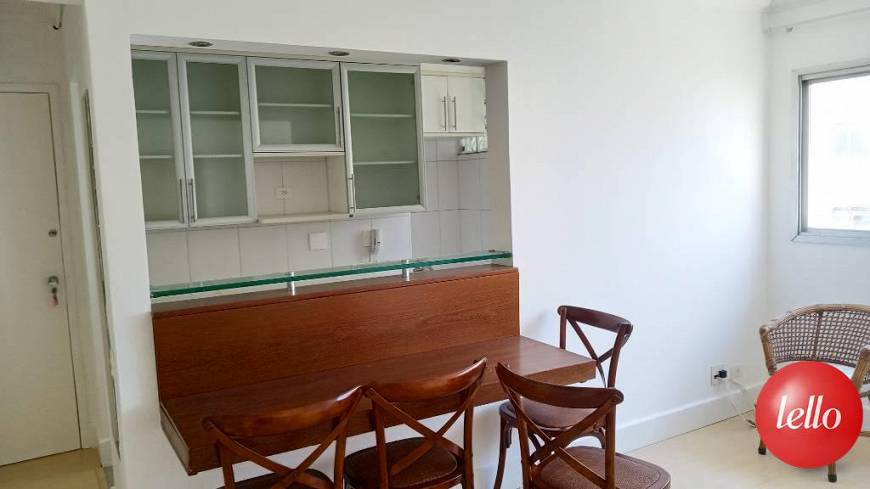Foto 1 de Apartamento com 1 Quarto para alugar, 81m² em Moema, São Paulo