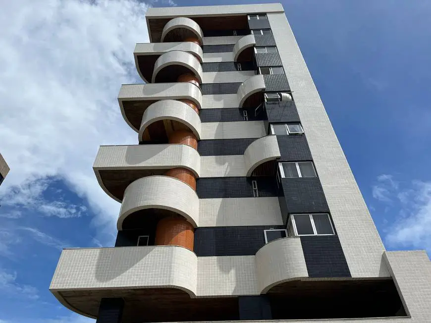 Foto 2 de Apartamento com 1 Quarto à venda, 49m² em Pajuçara, Maceió