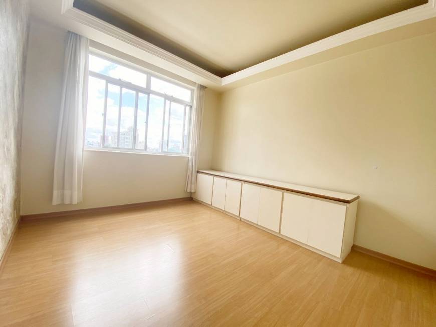 Foto 3 de Apartamento com 2 Quartos para alugar, 76m² em Carmo, Belo Horizonte