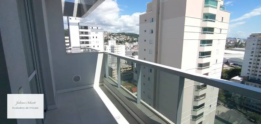 Foto 3 de Apartamento com 2 Quartos à venda, 67m² em Kobrasol, São José