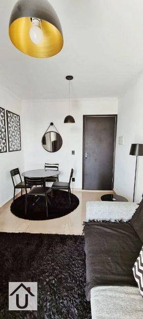 Foto 3 de Apartamento com 2 Quartos à venda, 47m² em Parque Ipê, São Paulo