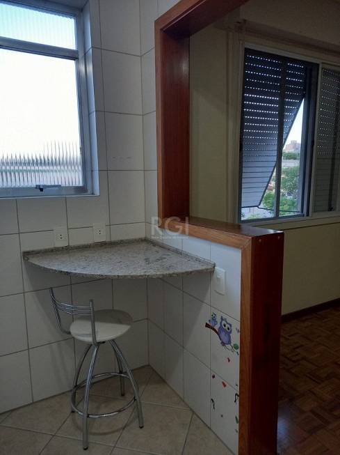 Foto 4 de Apartamento com 2 Quartos à venda, 70m² em São Geraldo, Porto Alegre